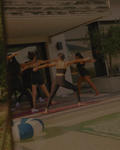 The Last Wellness Pool Party — séance de yoga en groupe au bord de la piscine, Villa Privé